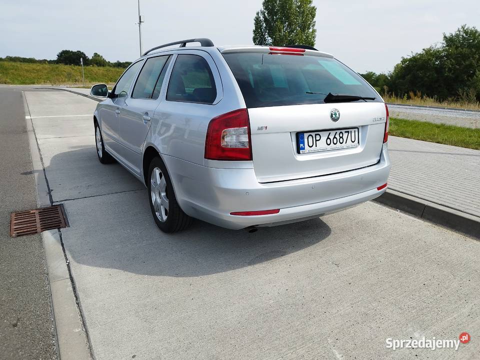 Skoda Octavia 2 kombi Ambiente 16mpi 102 ładny Samochody osobowe