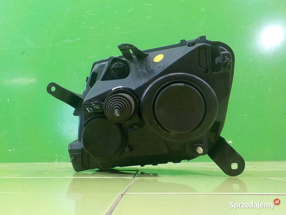 DACIA DUSTER I 09r 5D lampa prawa przod mazowieckie Suków