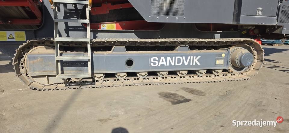 Kruszarka szczękowa Sandvik QJ241 900 motogodzin Trachy