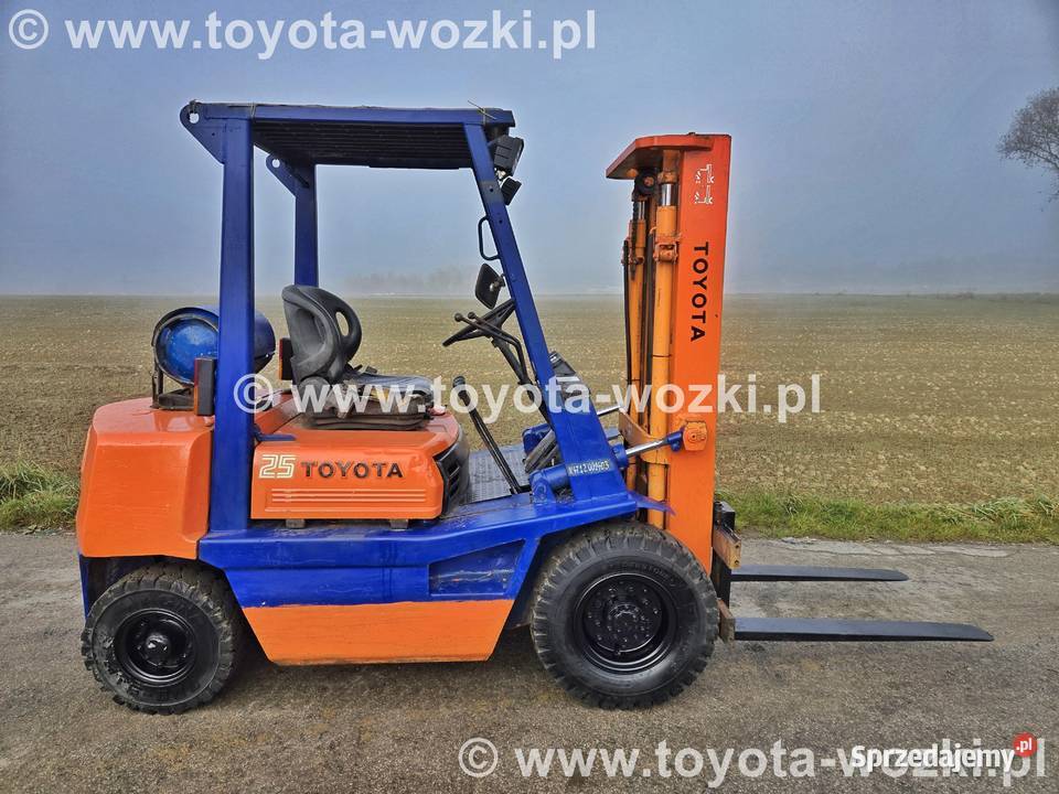 Wózek widłowy TOYOTA 4FG25 TOYOTA 4FGF25 widlak Katowice
