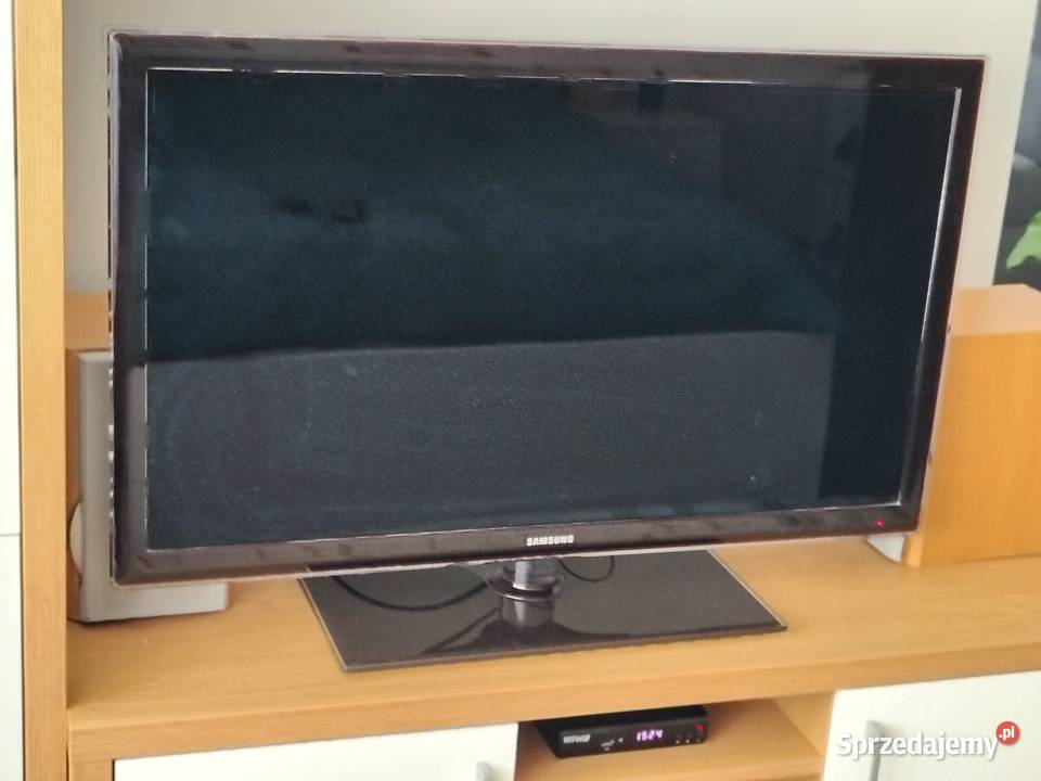 Telewizor Samsung 37 Calii sprzedam