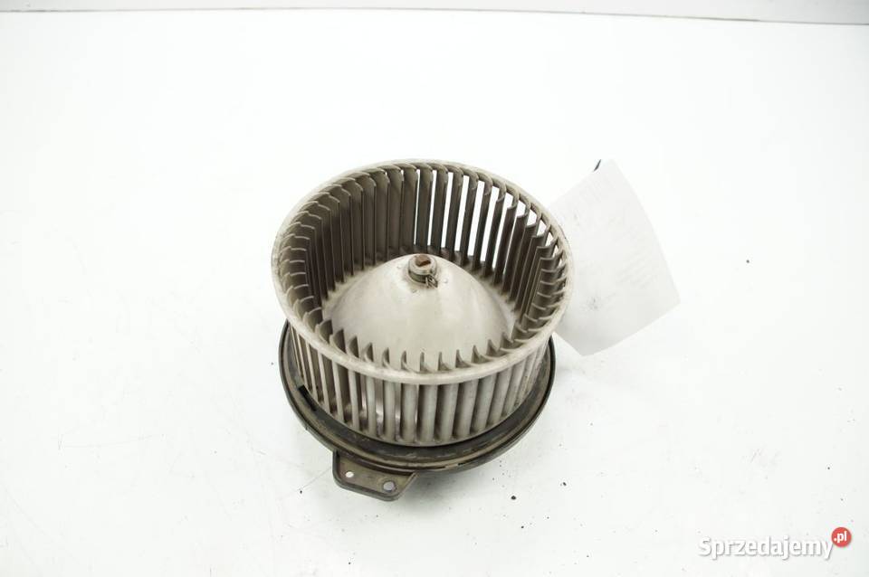 WENTYLATOR KABINOWY MAZDA 323F BJ0EA03 9C Lipno