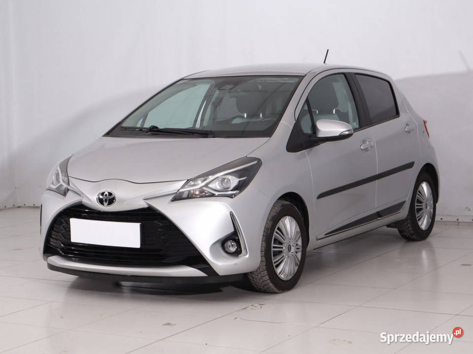 Toyota Yaris 15 Dual VVTi 58465km Piaseczno