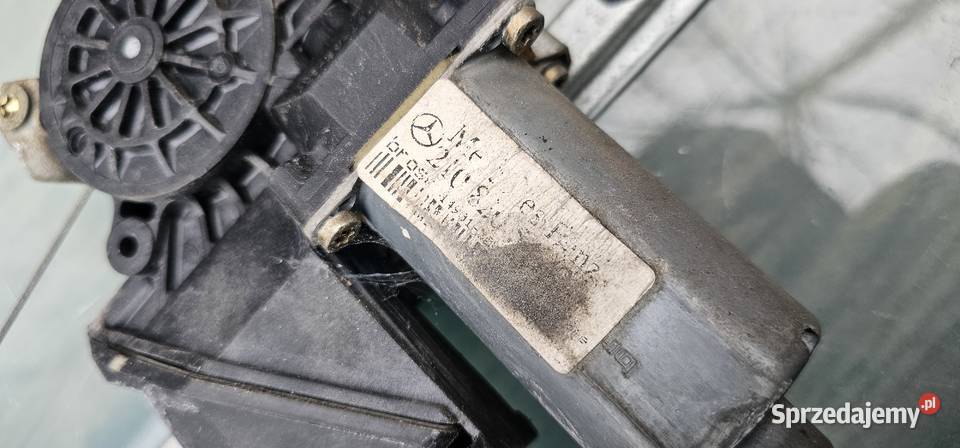 Podnośnik szyby prawy tył mercedes w210 lift Pozostałe Zbąszyń