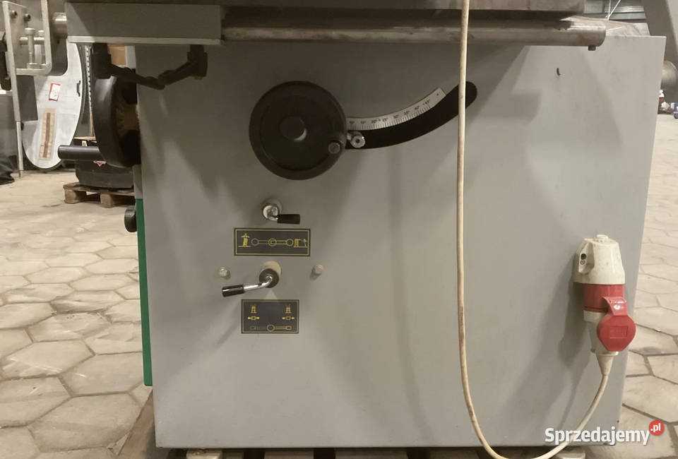 Frezarka dolnowrzecionowa LAZZARI Base 45 Produkcja