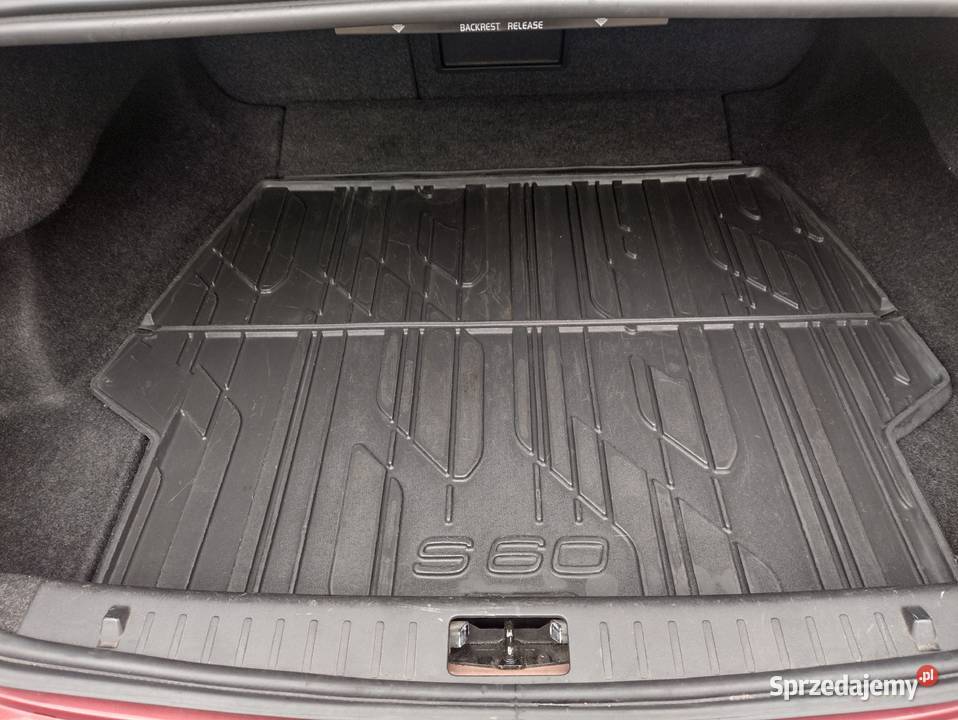 Volvo S60 limuzyna benzyna 180 poduszka powietrzna Kielce sprzedam