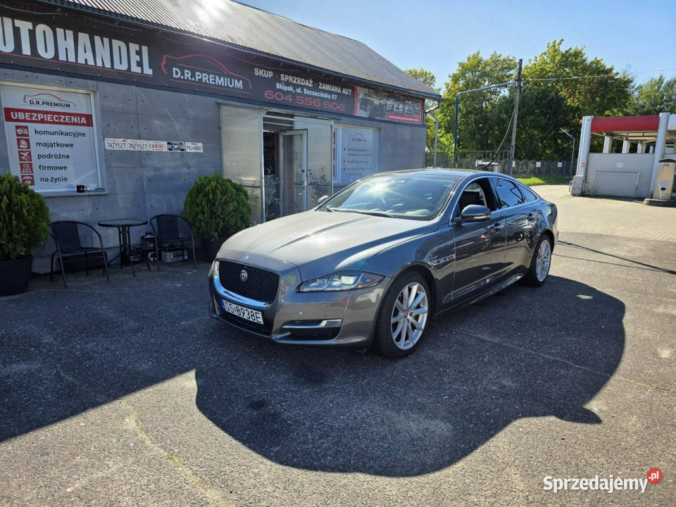 Jaguar XJ 30 Benzyna 340 4x4 Dociągi Kamery 360 system Start-Stop pomorskie