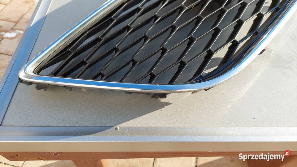 Seat Exeo lift 1113 grill plaster miodu atrapa Bydgoszcz