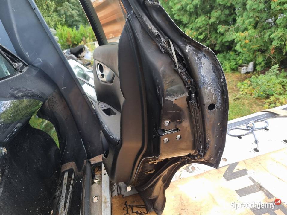 DRZWI PRAWY TYŁ NISSAN QASHQAI II J11 DRZWI LEWY