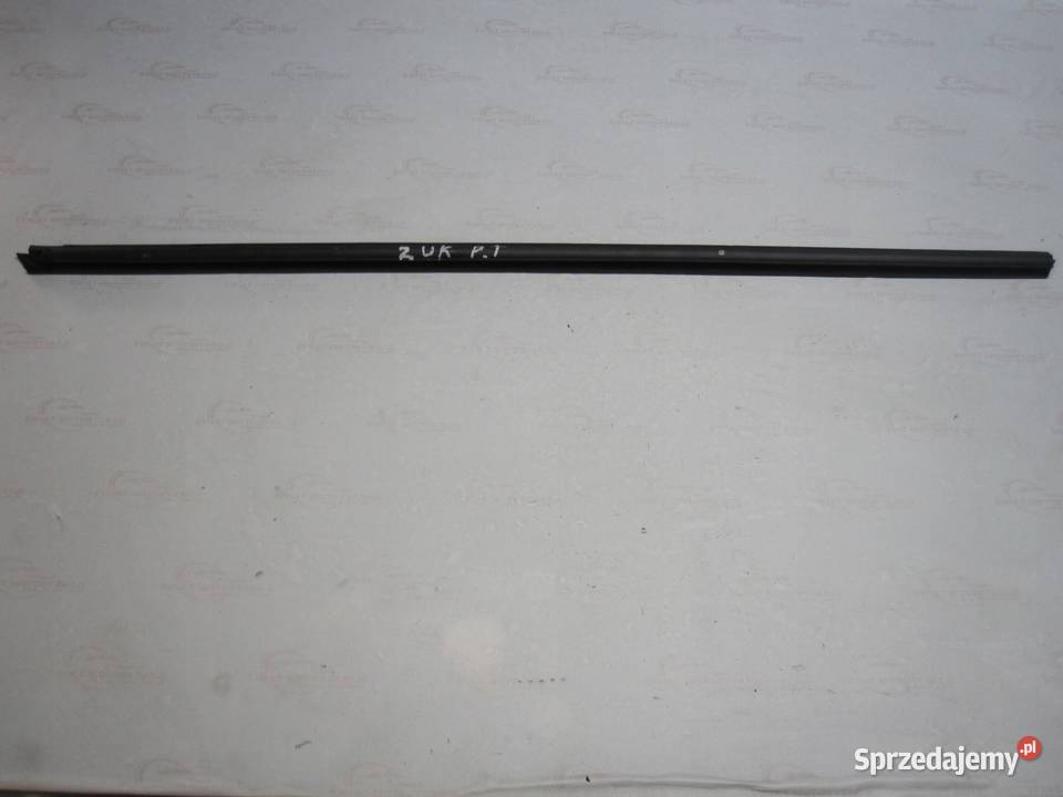 FORD S MK1 I 10r listwa zgarniająca drzwi prawa