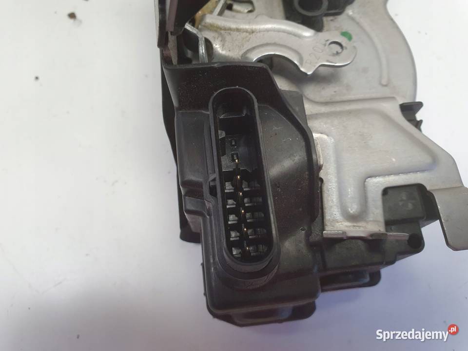 Volvo VOLVO XC60 II XC40 ZAMEK DRZWI prawy przód osobowe Chełm sprzedam