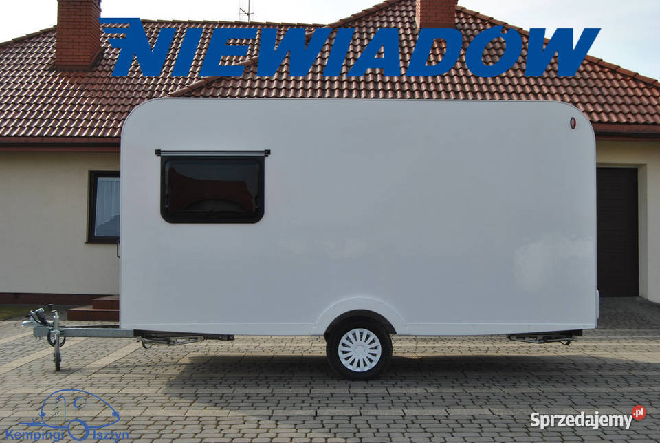 Lekka przyczepa NIEWIADÓW DMC750 6osobowa