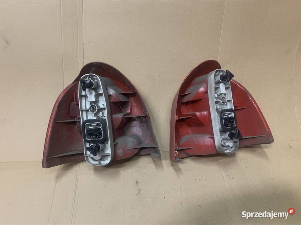 Lampa tył tylna lewa prawa renault twingo zachodniopomorskie Szczecin sprzedam