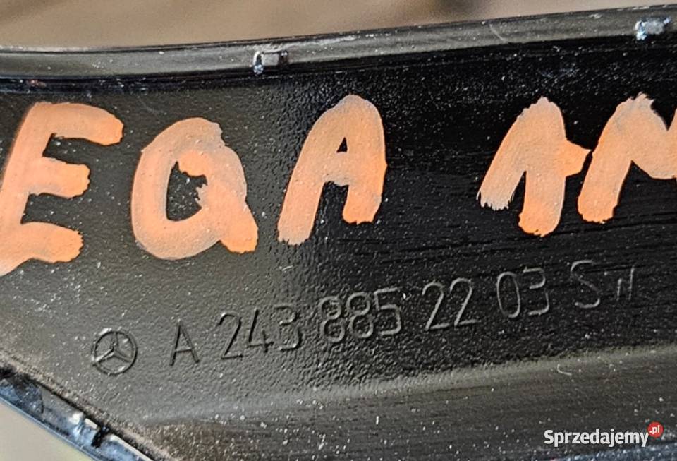 MERCEDES EQA W243 AMG LISTWA LEWY TYŁ ZDERZAKA Listwy i nakładki Międzychód