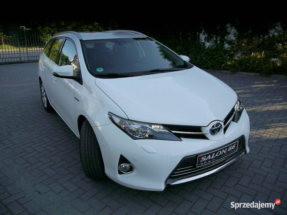 Toyota Auris 18 Hybrid Skóra stan Częstochowa