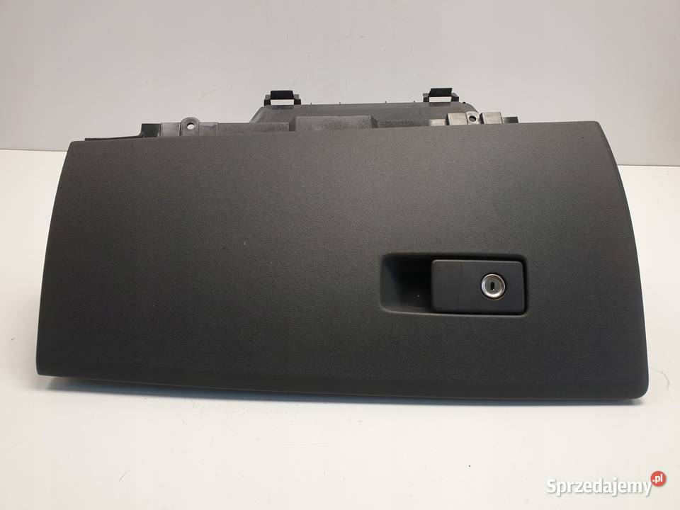 Volvo V70 III SCHOWEK PASAŻERA 31305492 Europa