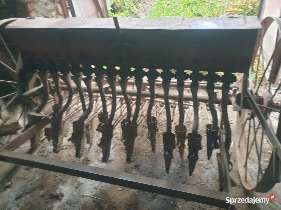 Siewnik konny nieuszkodzony sprzedam