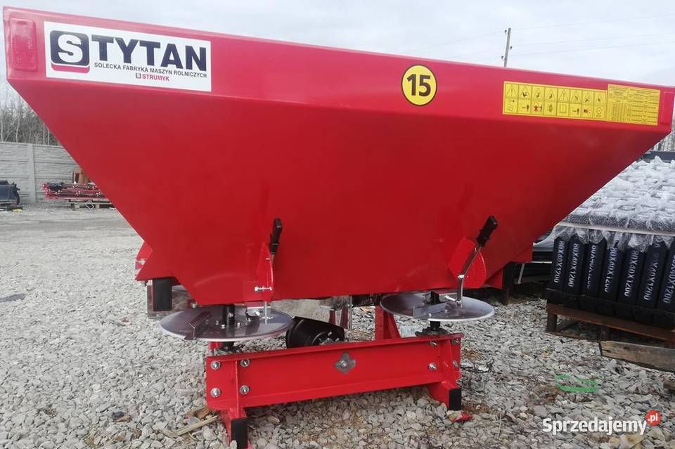 Rozsiewacz nawozu hydraulika STRUMYK TYTAN 09 nieuszkodzony