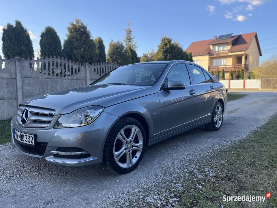 Mercedes w204 18 benzyna manualna
