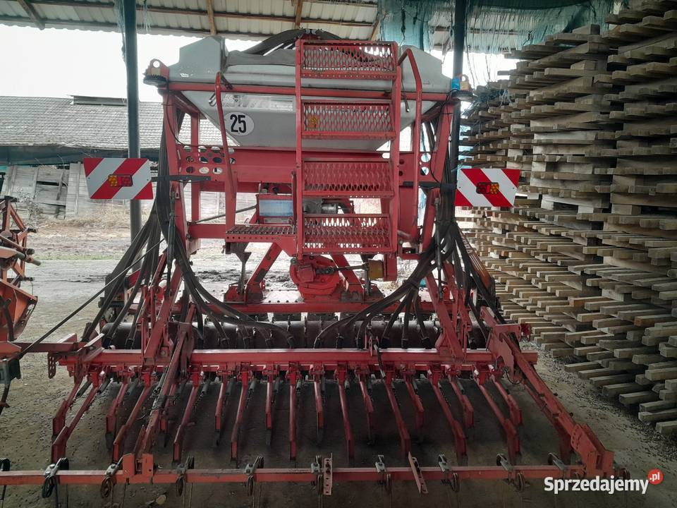 Zestaw uprawowo siewny kuhn Siewniki i sadzarki podkarpackie Chwałowice