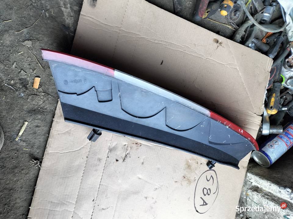 FORD FOCUS C MK1 2004 LAMPA TYŁ TYLNA LEWA WKŁAD Kamień-Kolonia sprzedam