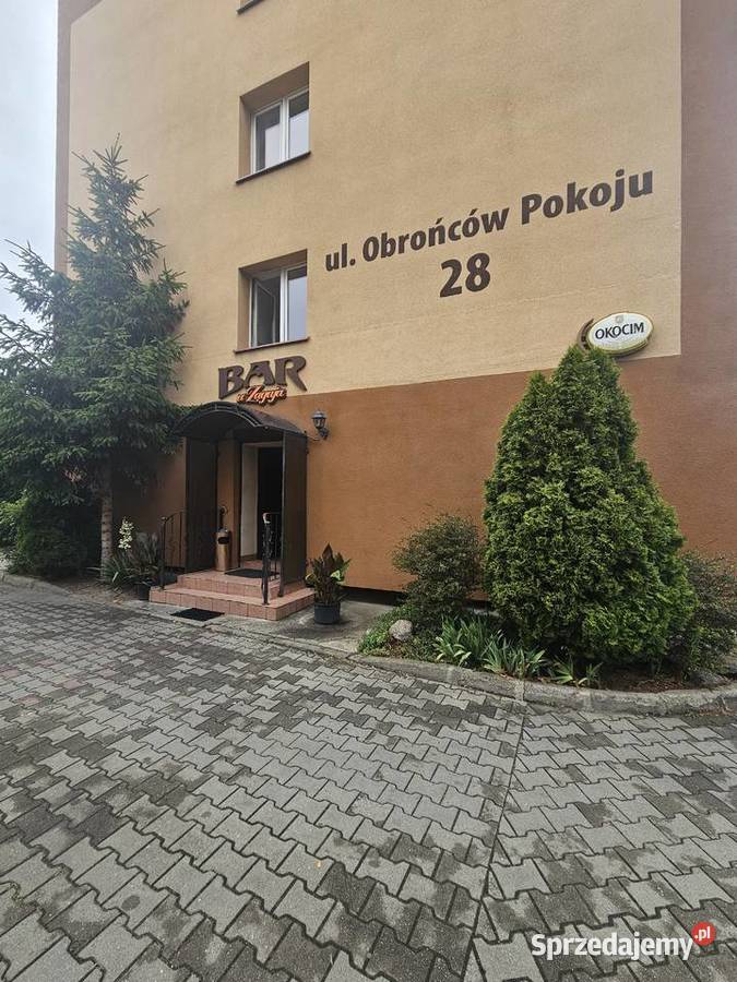 Lokal inwestycyjny 917 m 2 wejścia zgoda na 2 parter