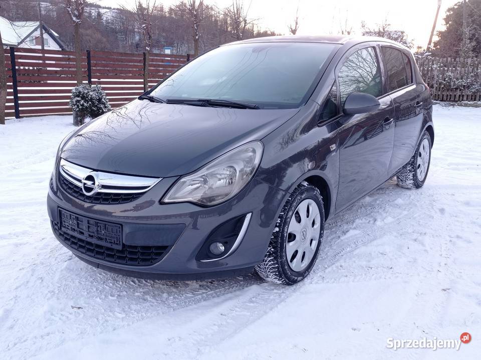 Opel Corsa D lift 92 14 benzyna klima centralny zamek Nowy Żmigród