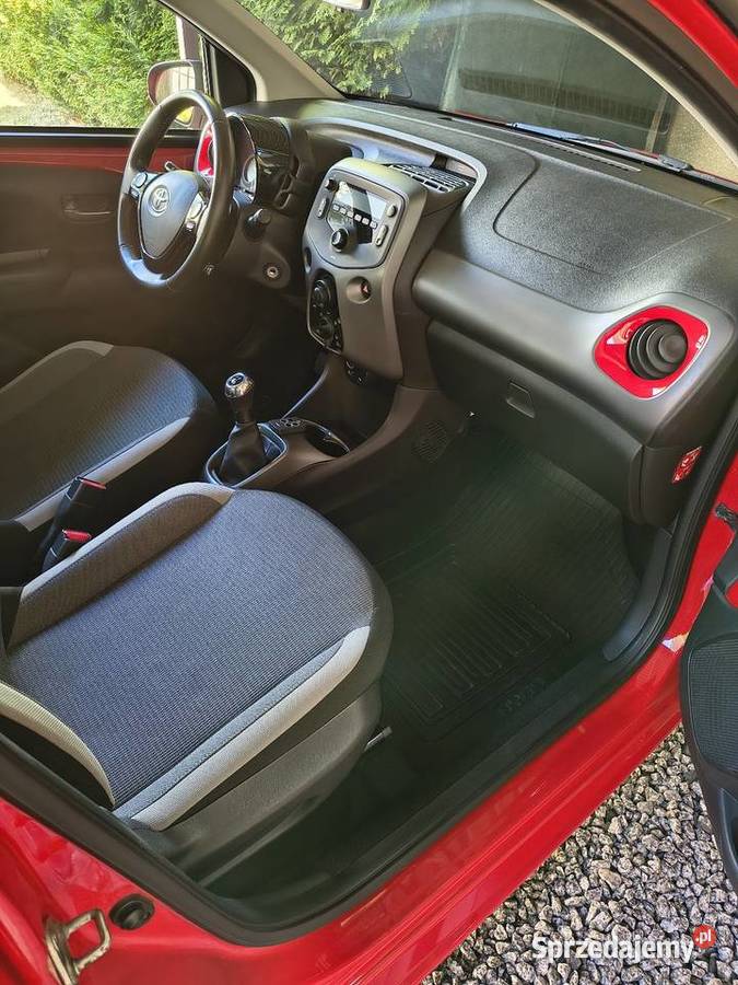 Toyota Aygo 10 play nieuszkodzony Motoryzacja małopolskie Kraków