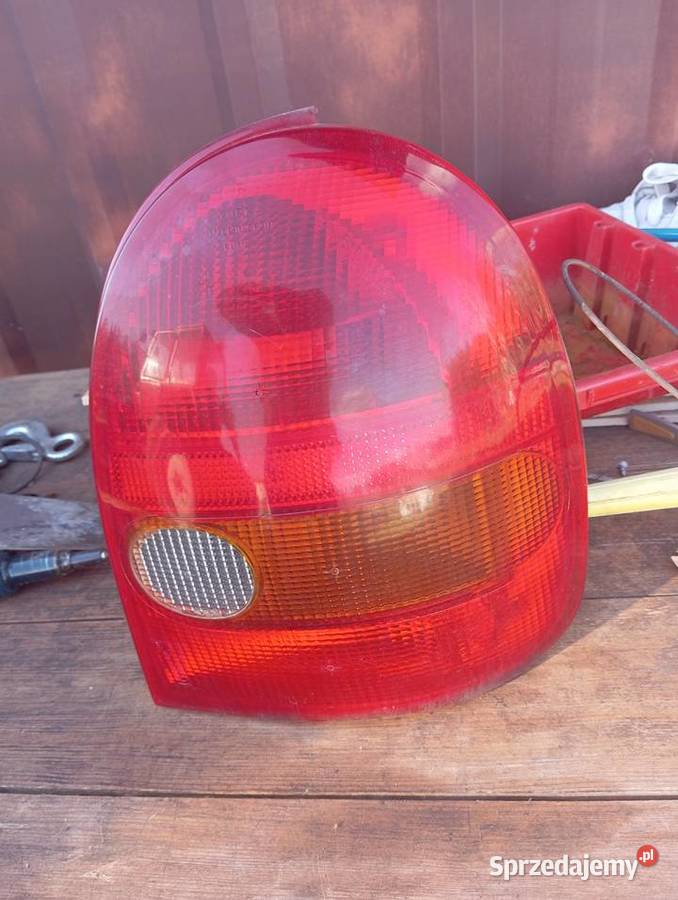 Pozostałości Opel Corsa B Annopol