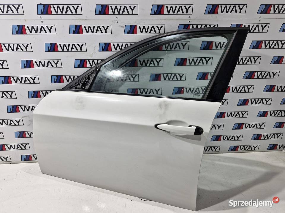 BMW E90 E91 DRZWI LEWE LEWY PRZÓD A300 osobowe sprzedam