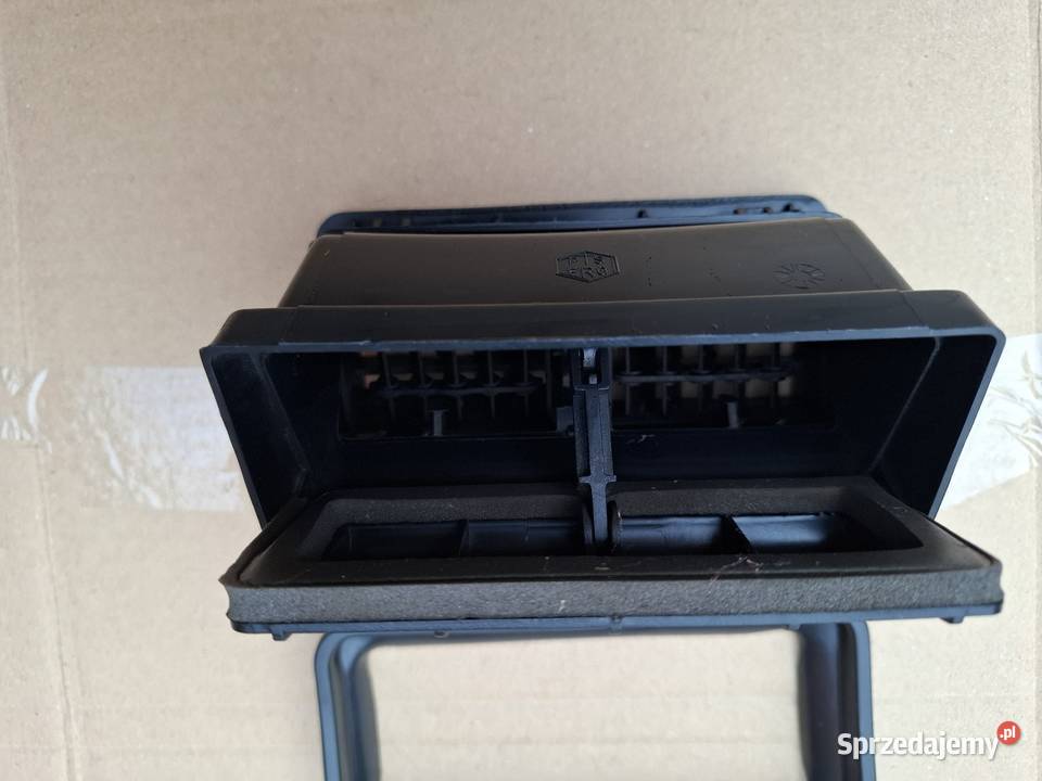 Kratka nawiewu powietrza kratki Fiat 126p Maluch Strzelce Opolskie