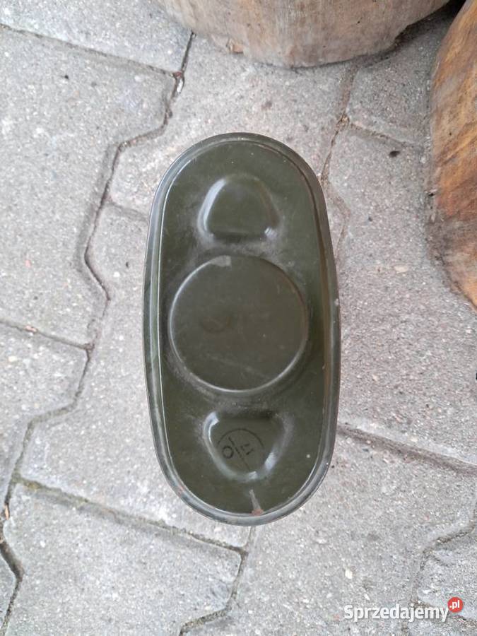 Stary filtropochłaniacz do maski przeciwgazowej sprzedam