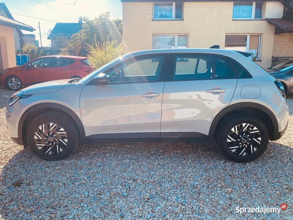 Fiat 600 24 listopad hybryda 12 100 Mikołów