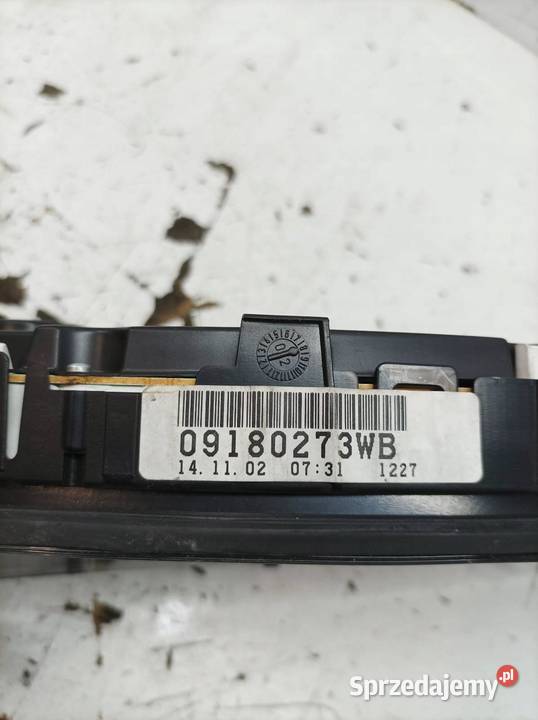 LICZNIK 09180273WB Opel Vectra III 20022008 C osobowe