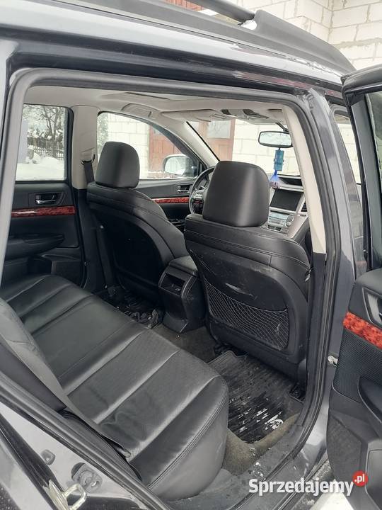 Subaru Outback 36 benzyna gaz 2012r Outback