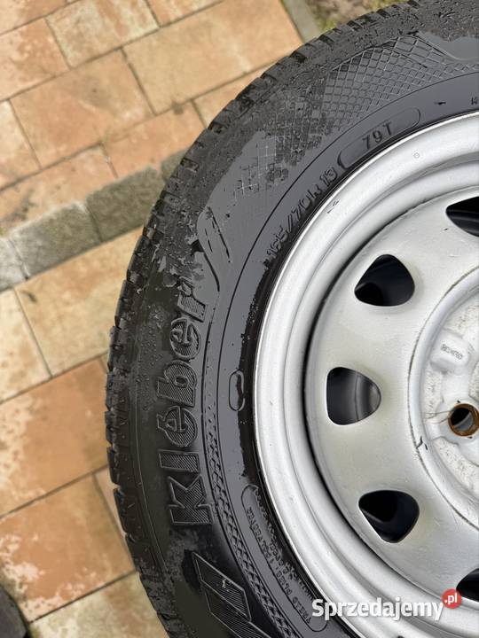 Opony zimowe z kołami stalowymi Tychy