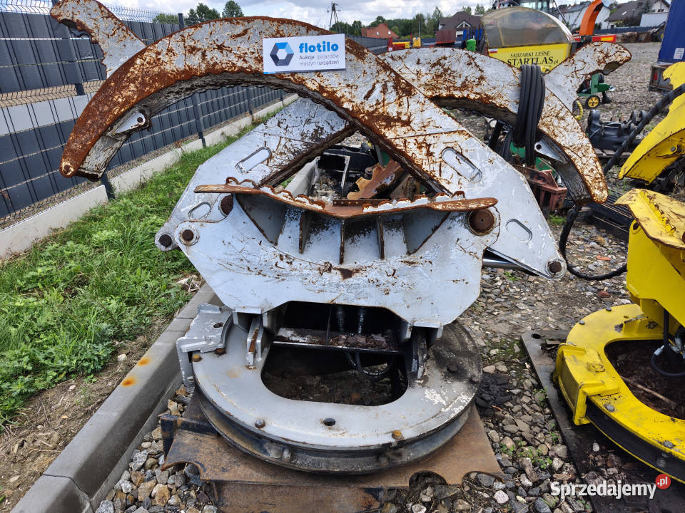 Klembank leśny z obrotnicą hydrauliczną podstawa