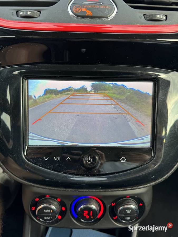 Opel Corsa 14 Turbo Color Edition wyposażenie gniazdo USB Corsa Motoryzacja