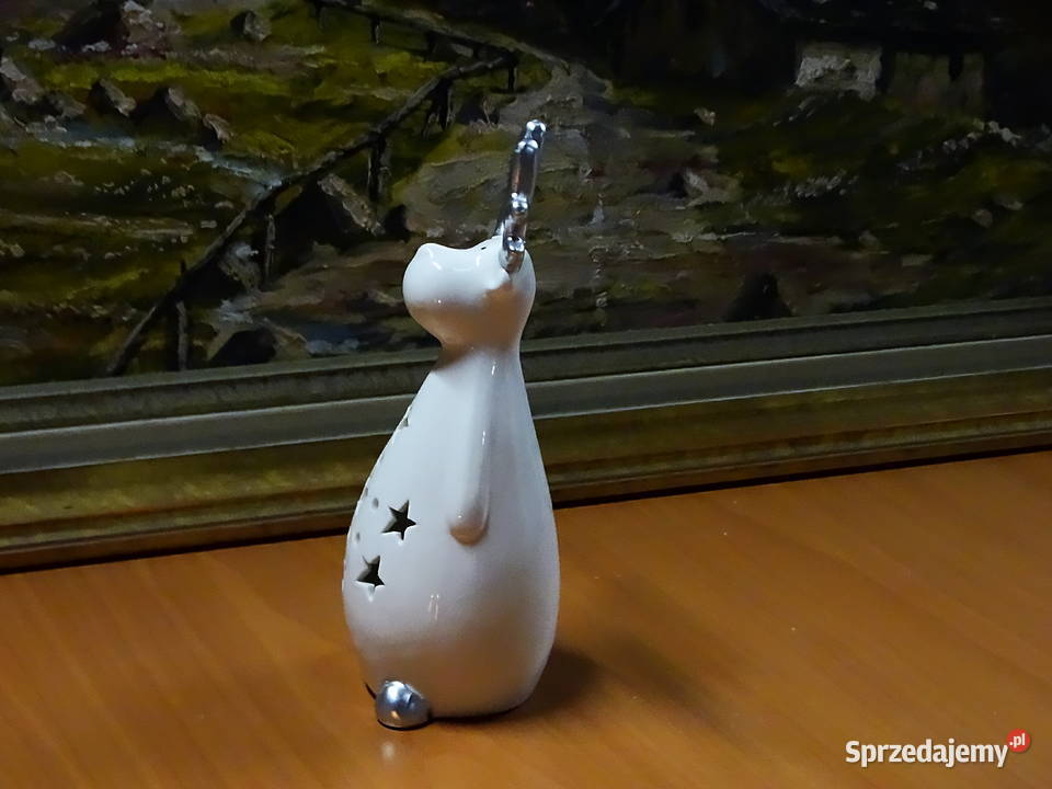 Ceramiczna figurka renifera z podświetlanymi