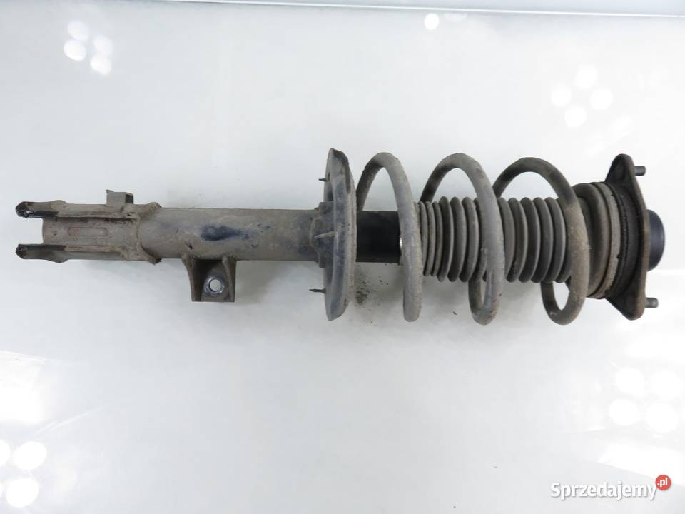 MCPERSON PRAWY PRZEDNI HYUNDAI ix35 16