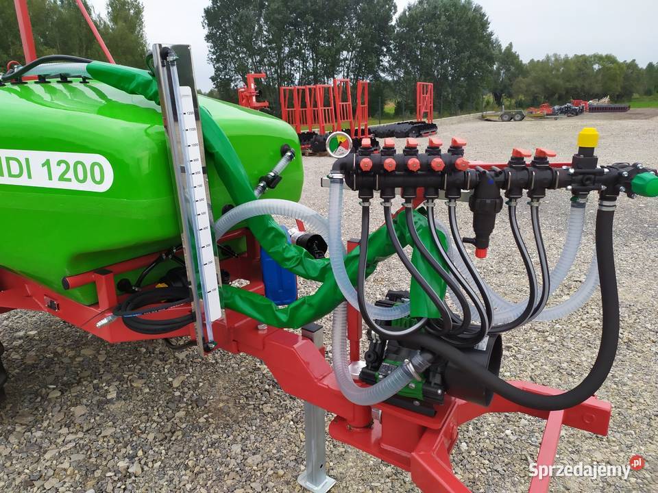 Opryskiwacz polowy Brandi 1200L 121518m Nowy RSM Wieluń