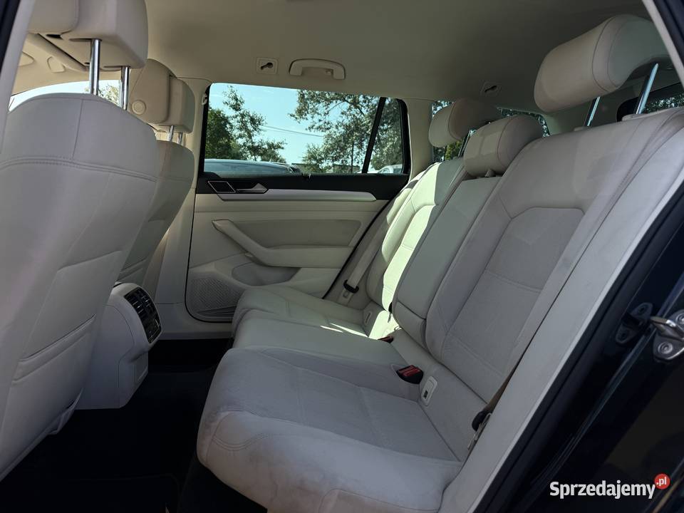 Volkswagen Passat 2015 mazowieckie Warszawa