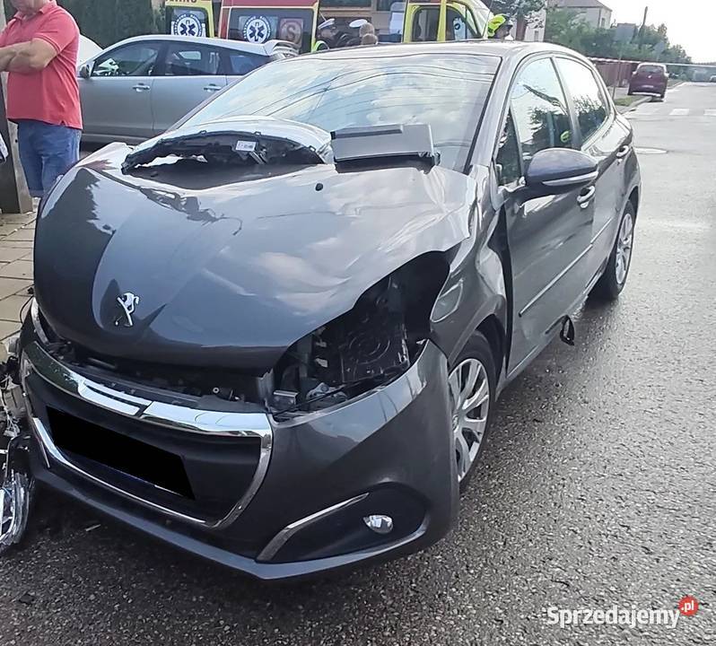 Peugeot 208 Active 1199 3 82 salon Polska manualna Białystok