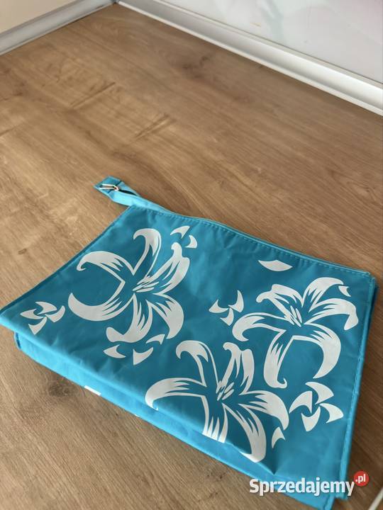 Super ładna kosmetyczka pomorskie Gdańsk sprzedam