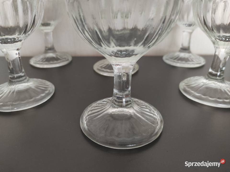 Kielichy puchary stare szkło Ząbkowice PRL Nowe Porcelana i szkło podlaskie Białystok