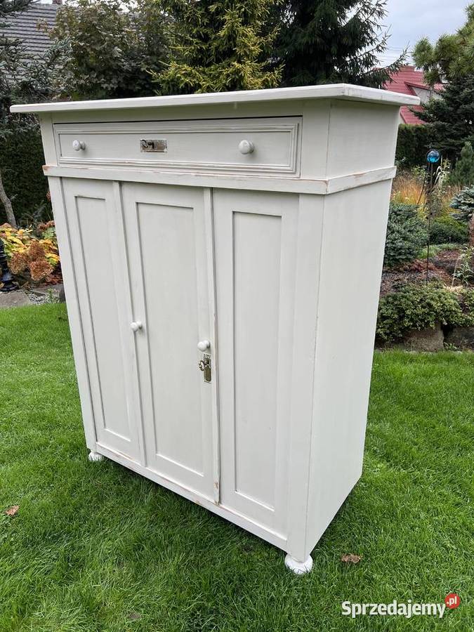 Komoda wysoka pojemna Bieliźniarka Żary