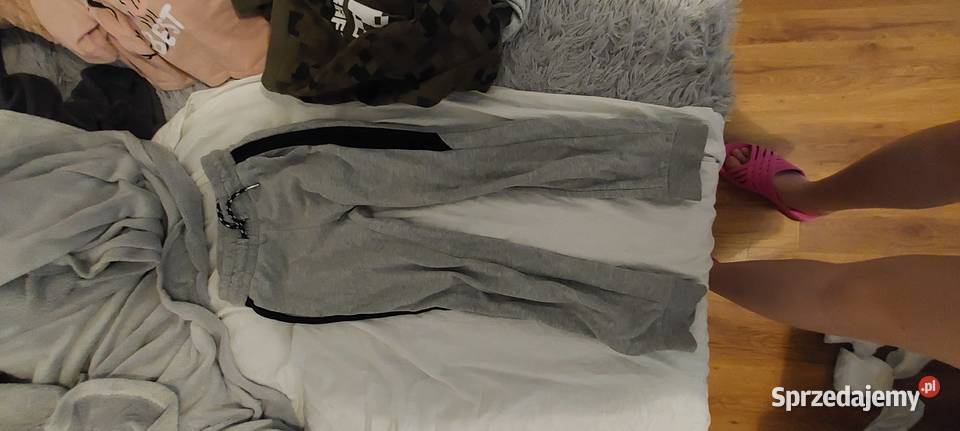 Ciuszki chłopca rozmiar 134 9 lat+ zachodniopomorskie Szczecin