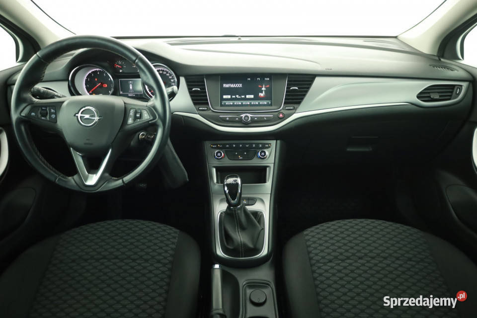 Opel Astra 14 T Piaseczno