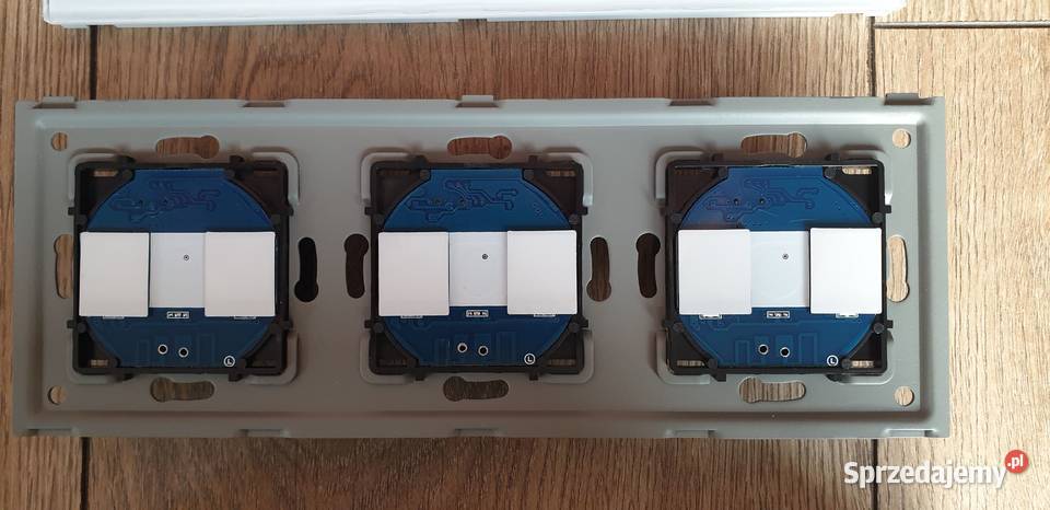 WŁĄCZNIK ŚWIATŁA POTRÓJNY BIAŁY 6 KANAŁÓW WIFI mazowieckie Warszawa