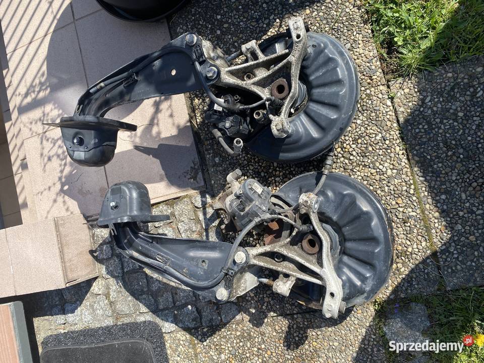 piasta tylna kompletna passat b8 kombi Ostrowiec Świętokrzyski